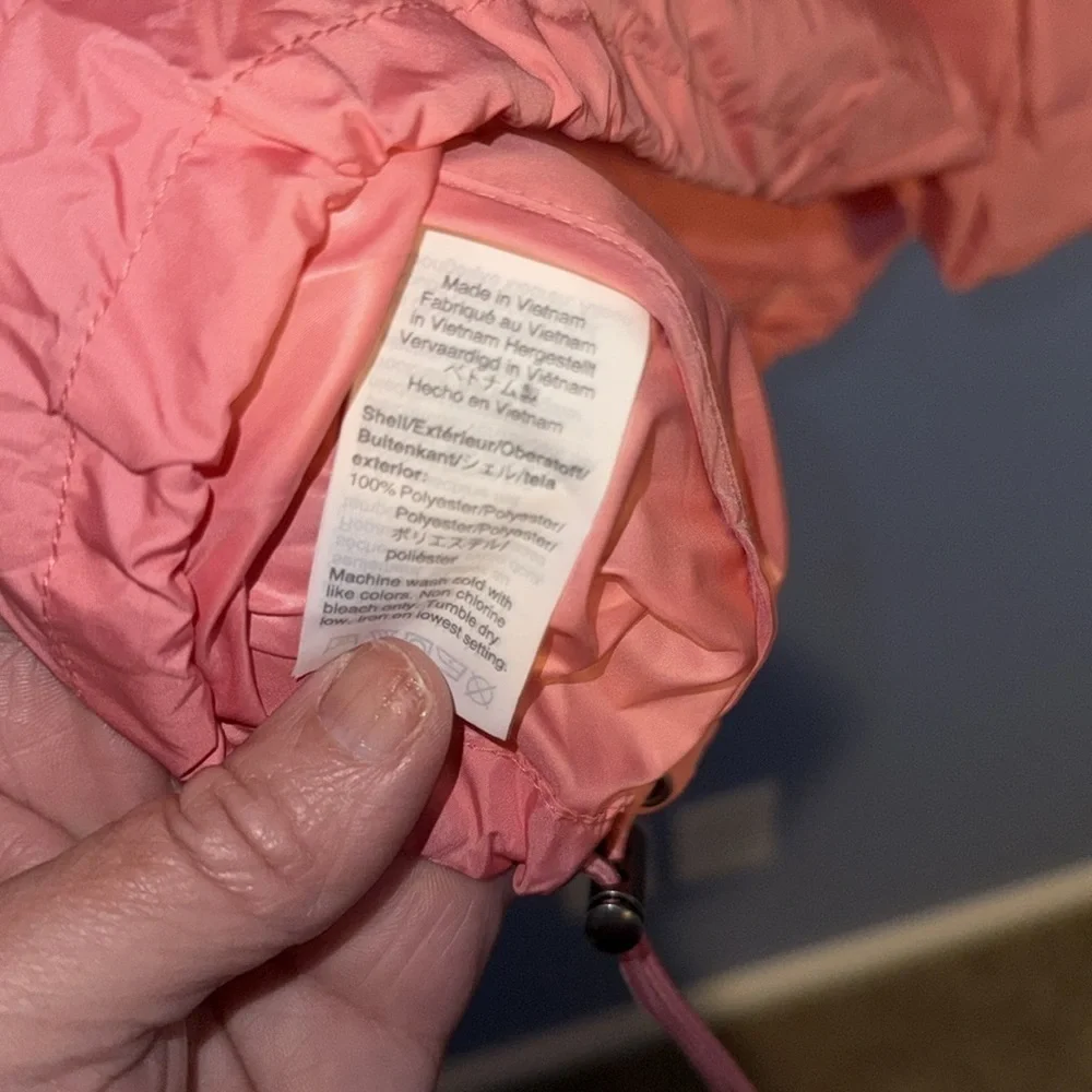 J Crew Packable Raincoat WindBreaker - size XL - NWT - B5